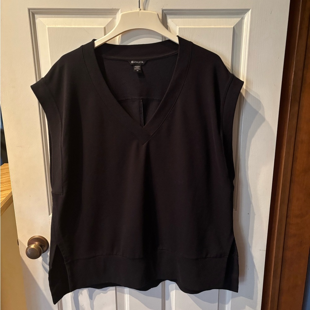 Athleta Black Sleeveless V-Neck Sweater